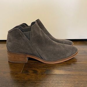 Dolce Vita ankle boot